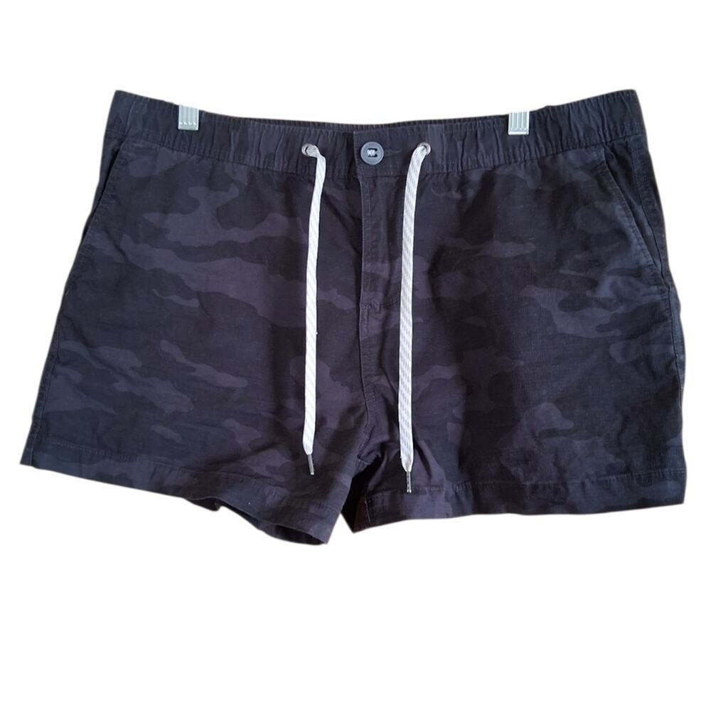 Vuori Ripstop Camo Shorts Size XL